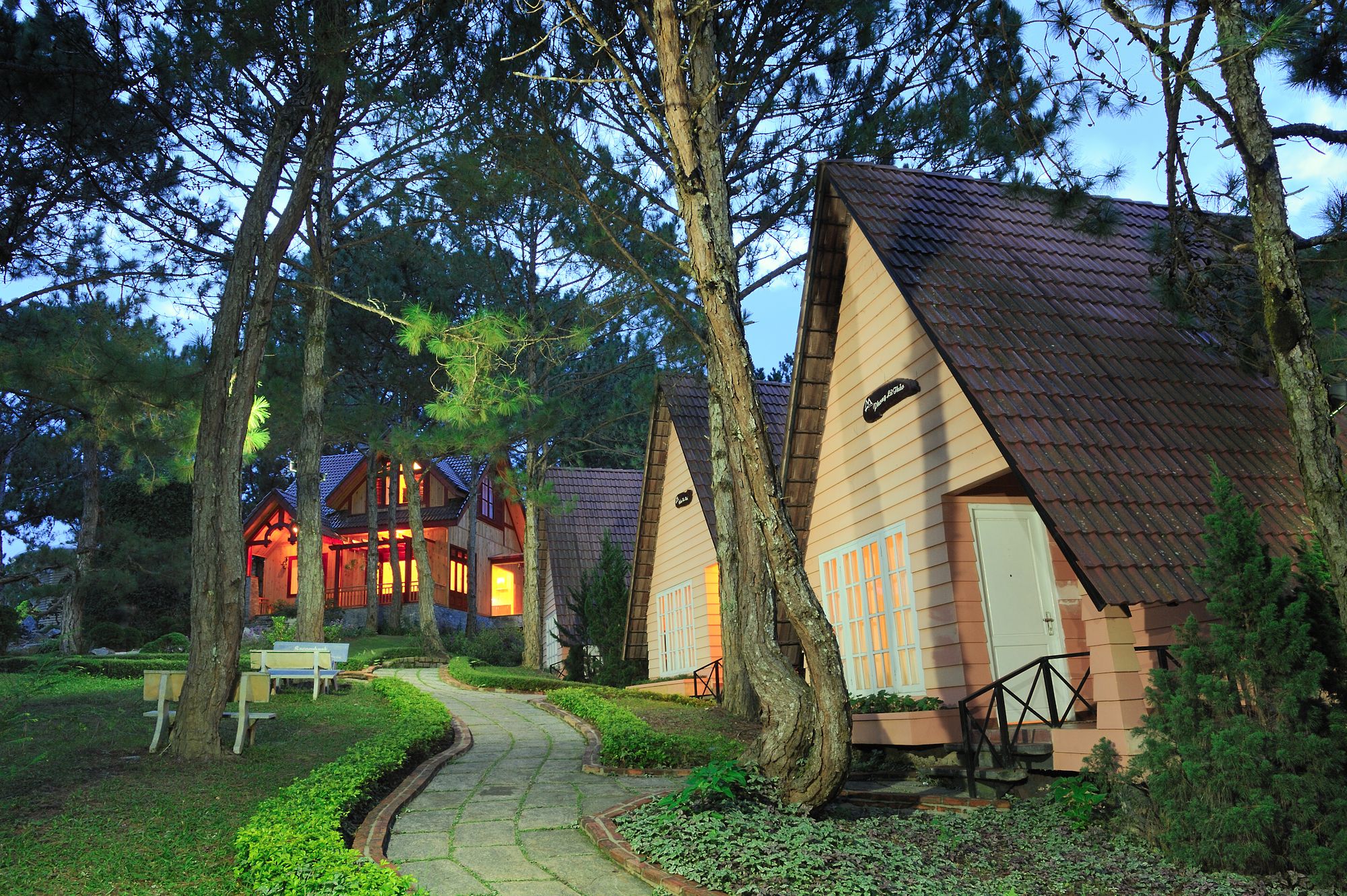 Đặt phòng khách sạn